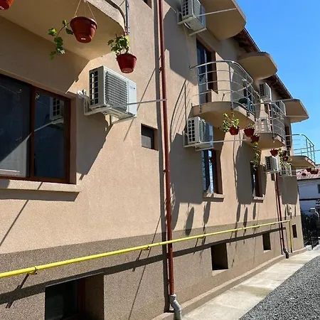 Angi Mangalia