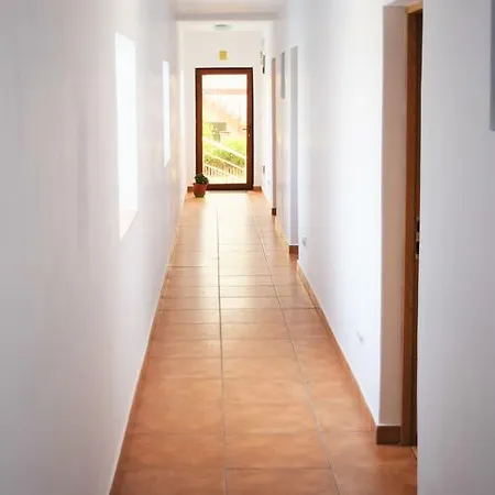 Angi Guest house *