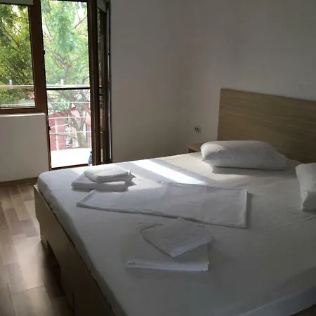 Guest house Angi